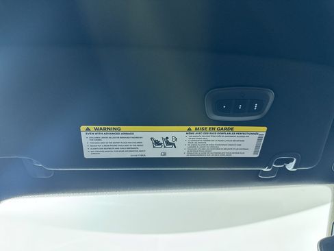 New 2026 Chrysler Pacifica Select AWD/4WD image 36