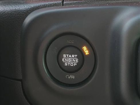 Used 2021 Jeep Wrangler Unlimited Rubicon image 18