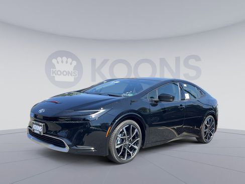 New 2026 Toyota Prius Plug-In Hybrid image 1