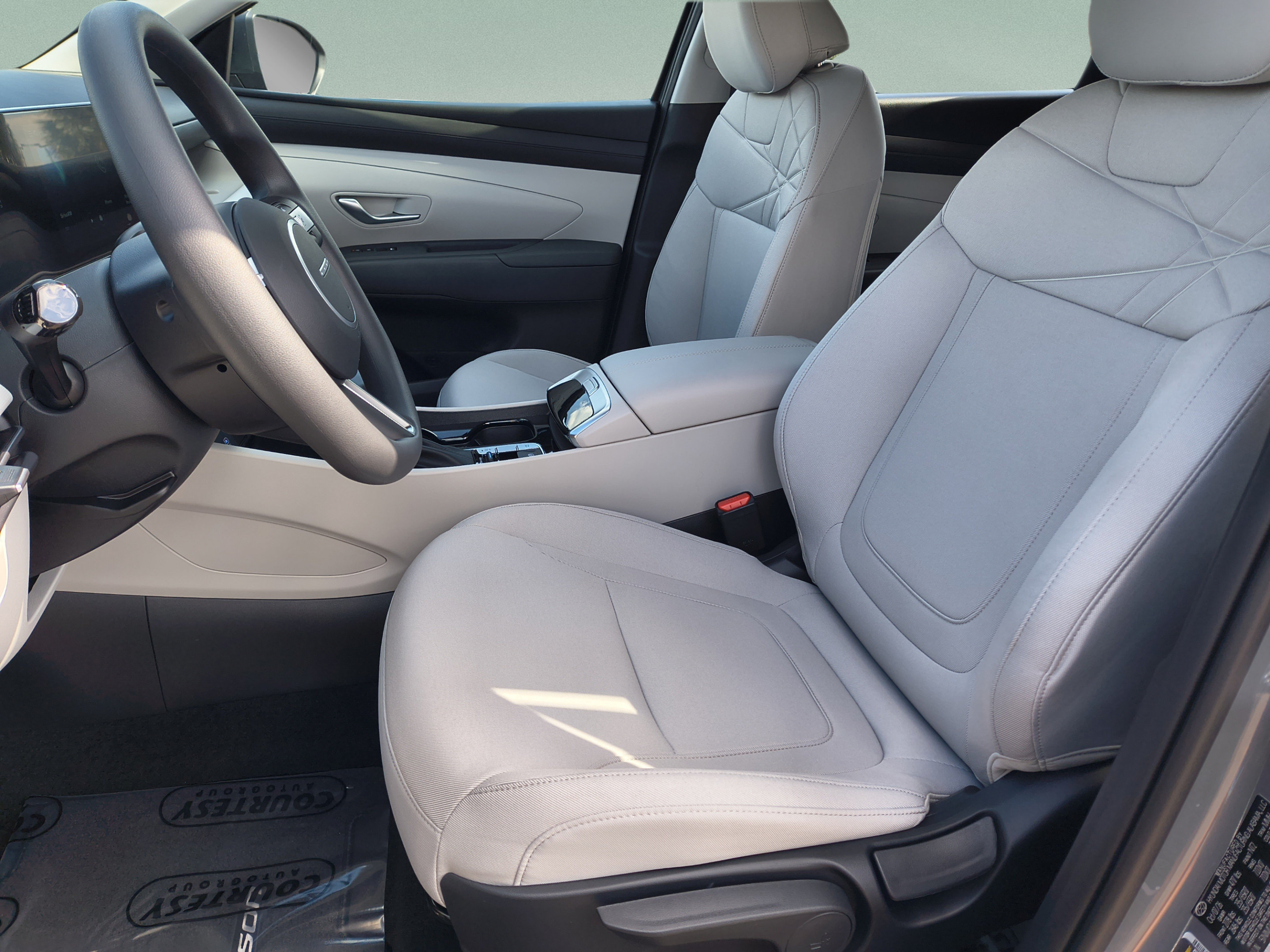 New 2026 Hyundai Tucson SE FWD image 17