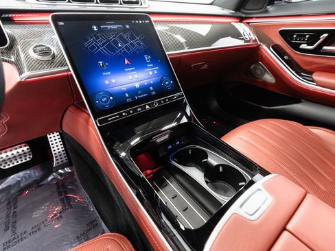 Used 2025 Mercedes-Benz S 63 AMG S image 15