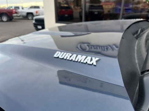 Used 2022 Chevrolet Silverado 1500 LTZ w/ LTZ Premium Package image 9