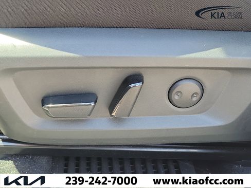 Used 2022 Nissan Rogue SV image 20