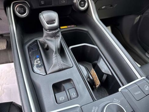 Used 2024 Toyota Grand Highlander AWD image 25