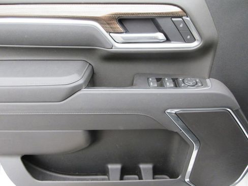 Certified 2025 Chevrolet Silverado 2500 LT w/ Trail Boss Package AWD/4WD image 26