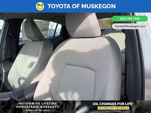 New 2026 Toyota Prius LE image 13