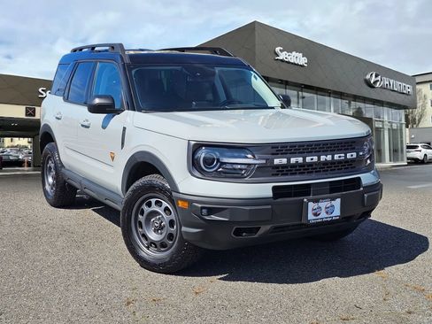Used 2023 Ford Bronco Sport Badlands w/ Premium Package AWD/4WD image 1