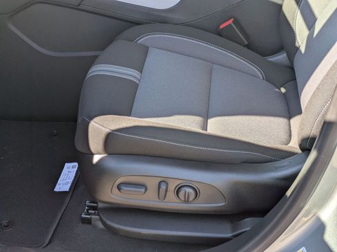 New 2026 Chevrolet Blazer LT image 12