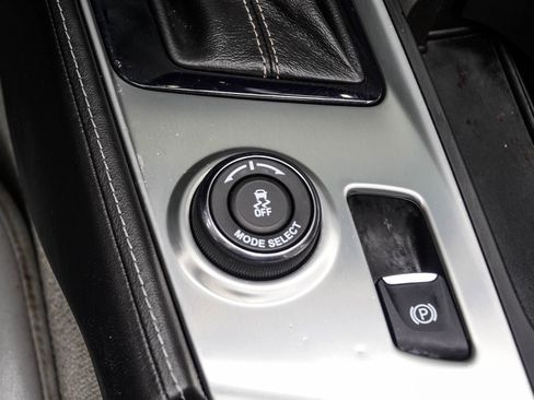 Used 2018 Chevrolet Corvette Stingray Coupe w/ 1LT image 18