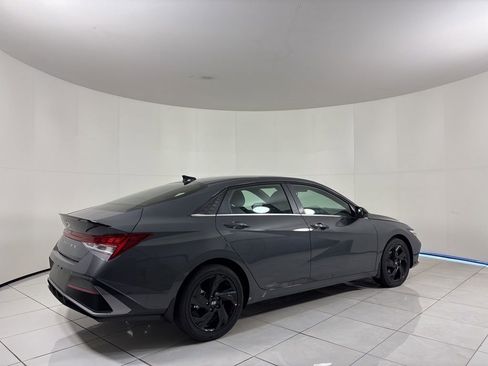 New 2026 Hyundai Elantra SEL Sport Premium FWD image 5