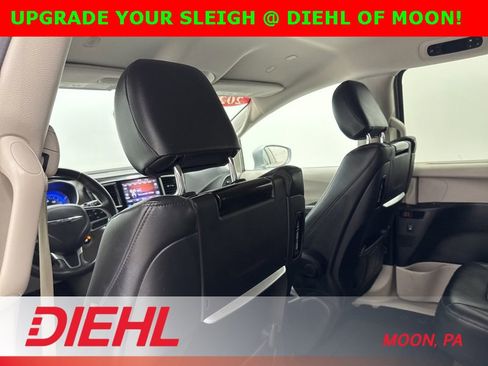 Certified 2020 Chrysler Pacifica Touring-L Plus image 22