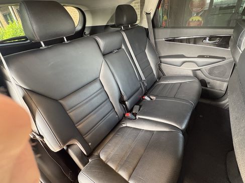 Used 2018 Kia Sorento EX w/ EX Advanced Touring Package FWD image 30