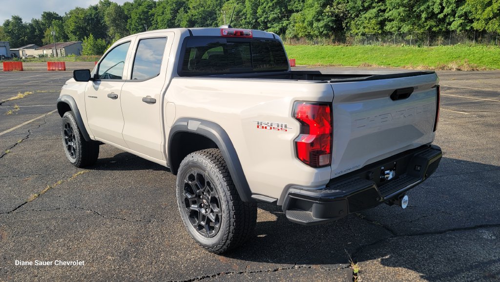 New 2026 Chevrolet Colorado Trail Boss AWD/4WD image 9