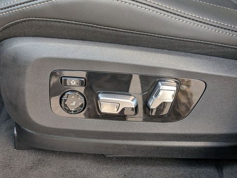 New 2026 BMW X7 xDrive40i w/ M Sport Package image 15