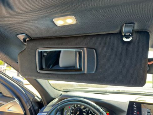 Used 2018 BMW M550i xDrive M550i xDrive Sedan 4D image 23