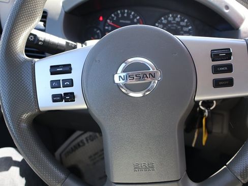 Used 2019 Nissan Frontier SV AWD/4WD image 19