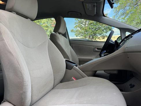 Used 2015 Toyota Prius Two FWD image 24