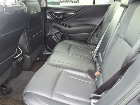 Used 2021 Subaru Outback Limited AWD/4WD image 9