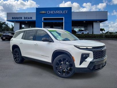 Certified 2025 Chevrolet Traverse RS