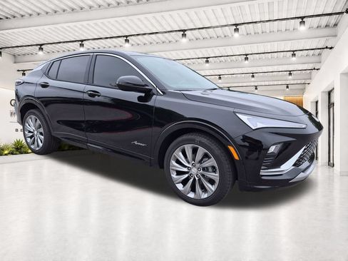 New 2026 Buick Envista Avenir FWD image 1