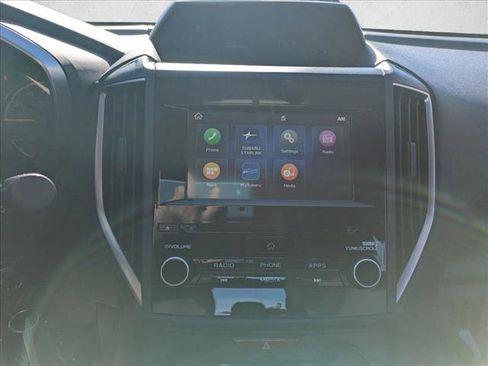 Used 2019 Subaru Impreza 2.0i Premium image 16