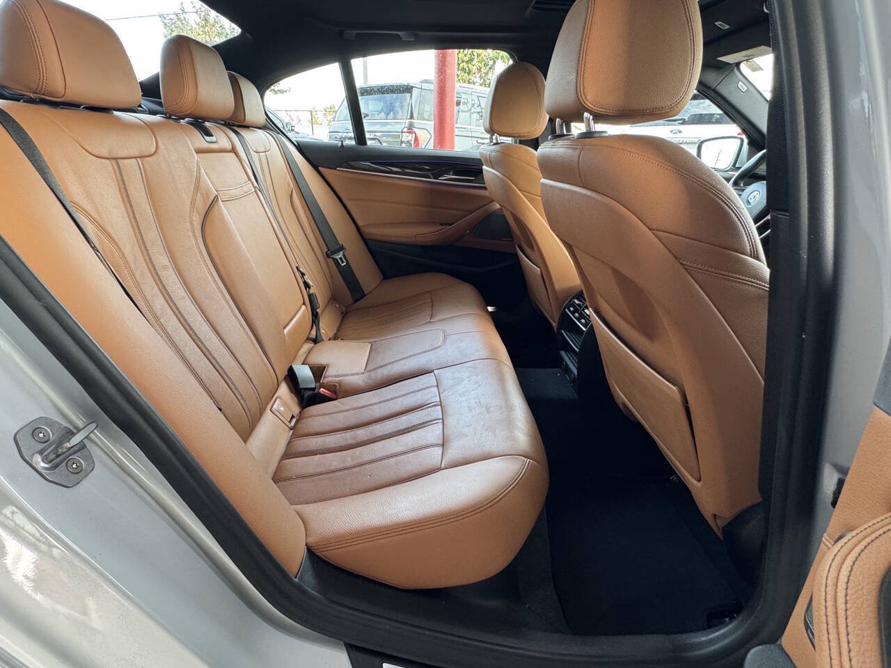 Used 2019 BMW 530i RWD image 7
