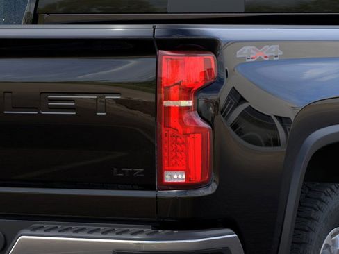 New 2025 Chevrolet Silverado 2500 LTZ w/ LTZ Premium Package image 11