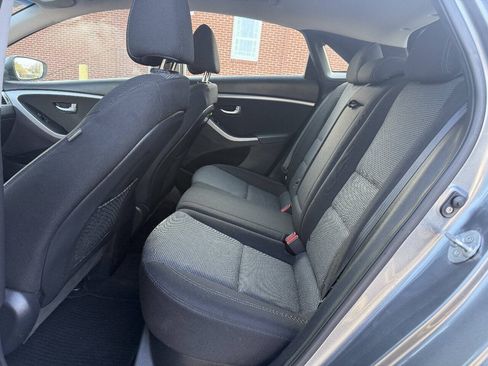 Used 2016 Hyundai Elantra GT w/ Option Group 02 FWD image 16