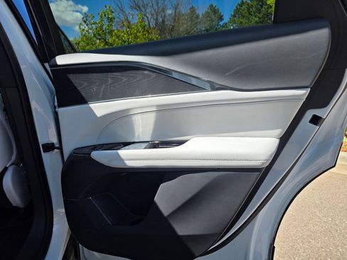 Certified 2024 Cadillac Lyriq Luxury w/ LPO, Floor Liner Package image 20