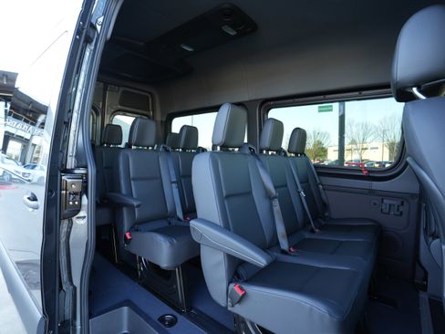 New 2026 Mercedes-Benz Sprinter 2500 image 18