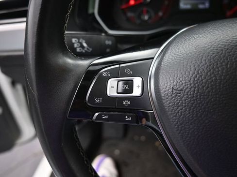 Used 2019 Volkswagen Jetta R-Line image 19