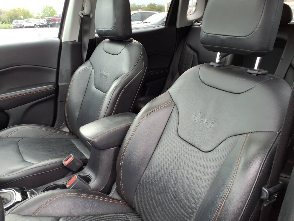 Certified 2020 Jeep Compass Limited w/ Safety & Security Group AWD/4WD image 10