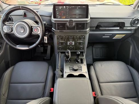 Used 2025 INEOS Grenadier AWD/4WD image 27