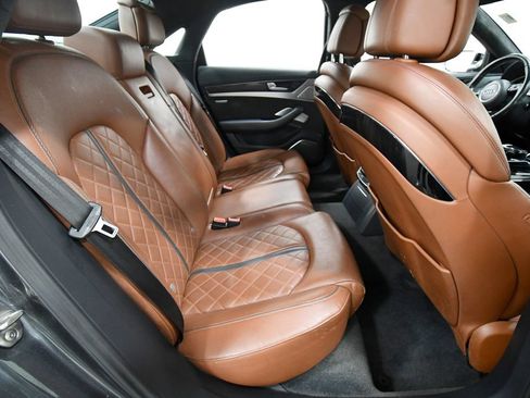 Used 2015 Audi S8 AWD/4WD image 17