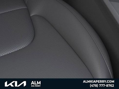 New 2025 Kia Sportage EX image 24