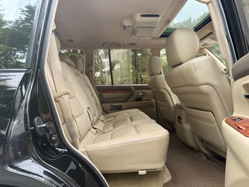 Used 2003 Lexus LX 470 4WD image 52