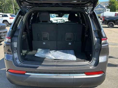 New 2025 Jeep Grand Cherokee L Laredo w/ Luxury Tech Group I image 29