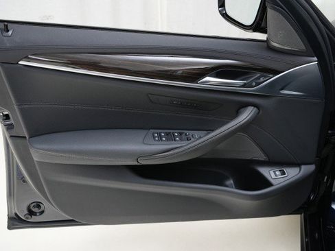 Used 2019 BMW M550i xDrive M550i xDrive w/ Premium Package 2 image 35