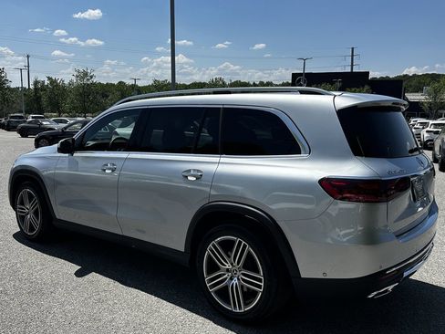 Certified 2025 Mercedes-Benz GLS 450 4MATIC image 6