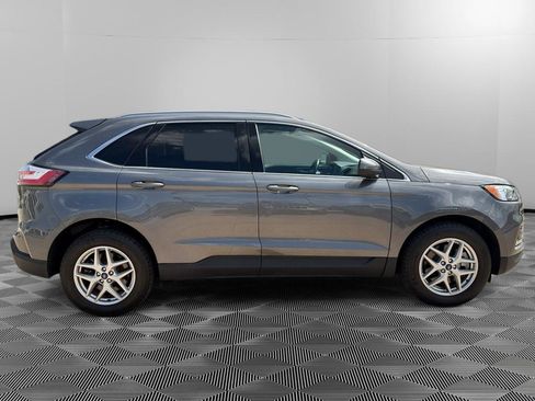 Used 2022 Ford Edge SEL w/ Convenience Package AWD/4WD image 2