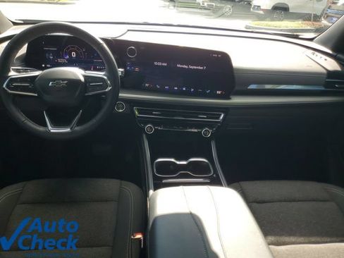 Used 2024 Chevrolet Traverse LS w/ Midnight/Sport Edition FWD image 14