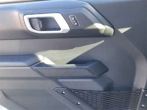 New 2025 Ford Bronco Badlands w/ Sasquatch Package image 26