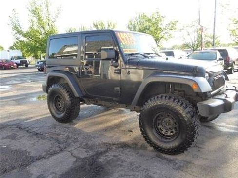 Used 2013 Jeep Wrangler Sport AWD/4WD image 5