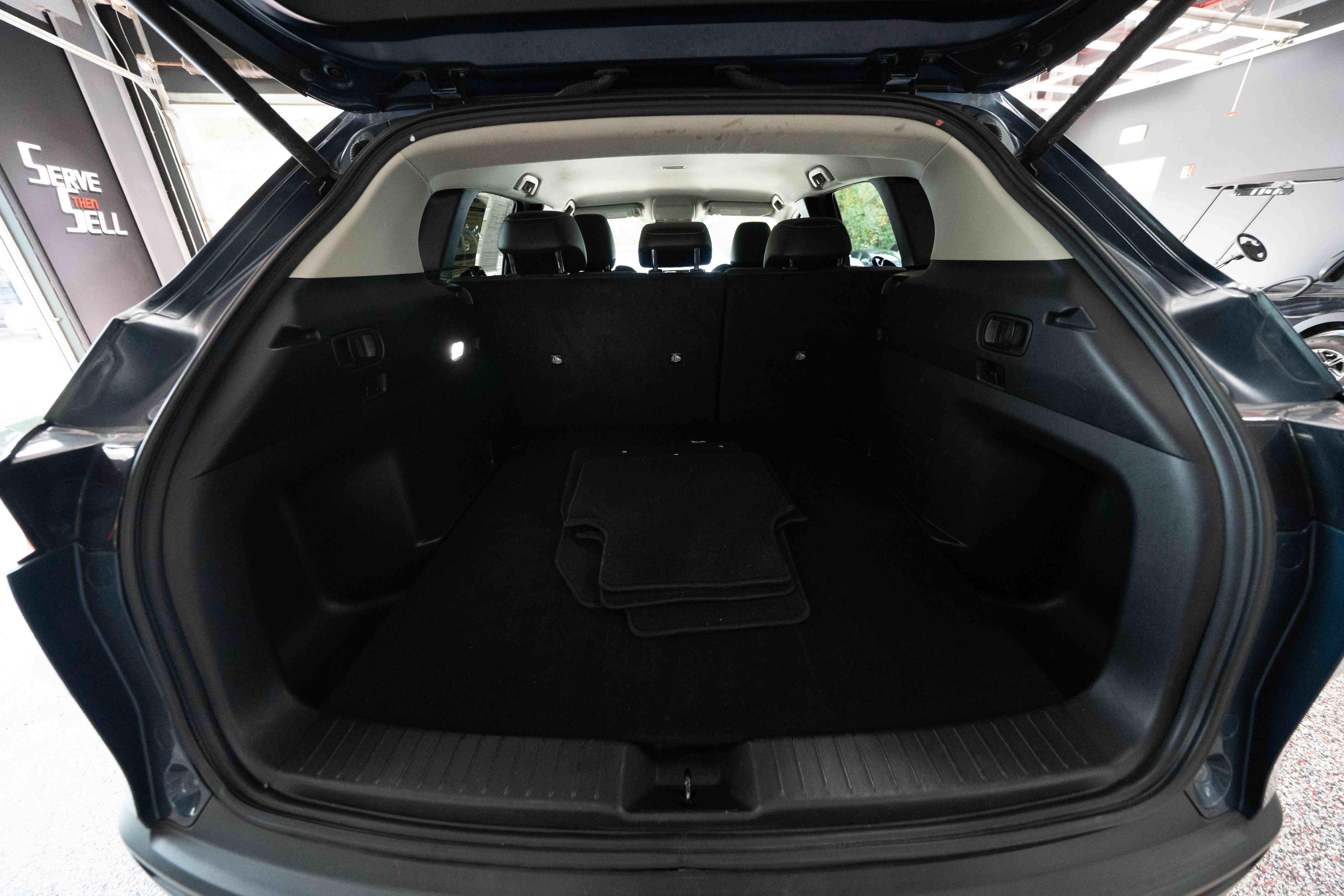 Used 2025 MAZDA CX-50 AWD 2.5 S w/ Preferred Package image 28