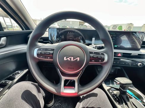 New 2026 Kia K5 LXS FWD image 14