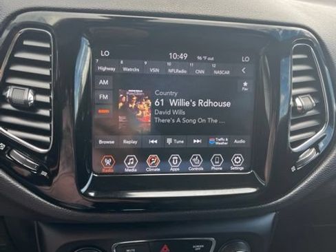 Used 2019 Jeep Compass Limited AWD/4WD image 41