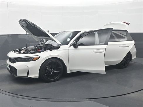 Used 2025 Honda Civic Sport image 38