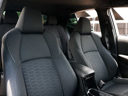 Used 2019 Toyota Corolla SE w/ SE Option Package FWD image 19