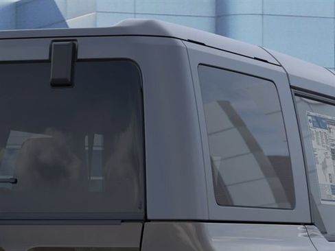 New 2025 Ford Bronco 4-Door AWD/4WD image 25