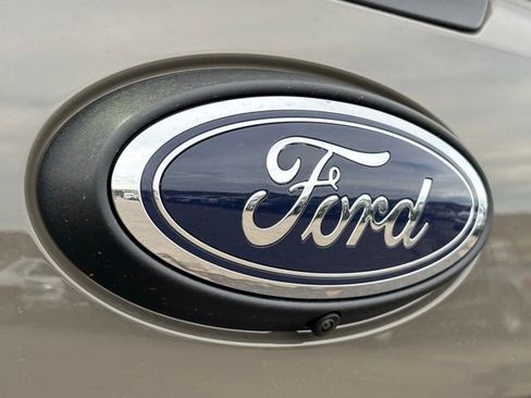 New 2025 Ford Ranger Lariat w/ FX4 Off-Road Package image 18